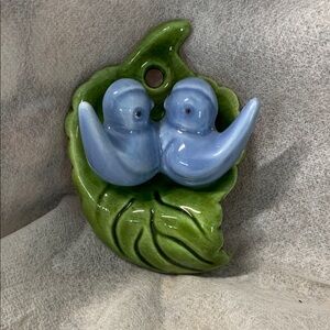 Vintage Barn The Artists  2  Love Blue Birds Ceramic Pot Holder Hanging Hook